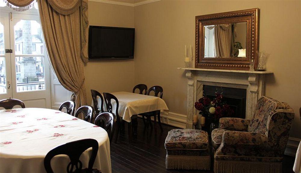 Emmet House Bed and Breakfast Birr Esterno foto